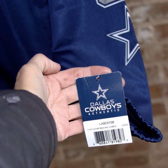 Men's NWT NEW Dallas Cowboys Official Authentic NFL Zip Track Jacket Large - Picture 5 of 6